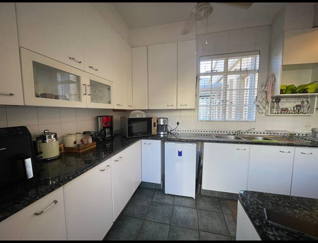 3 BEDROOM TOWNHOUSE FOR SALE IN THREE RIVERS PROPER